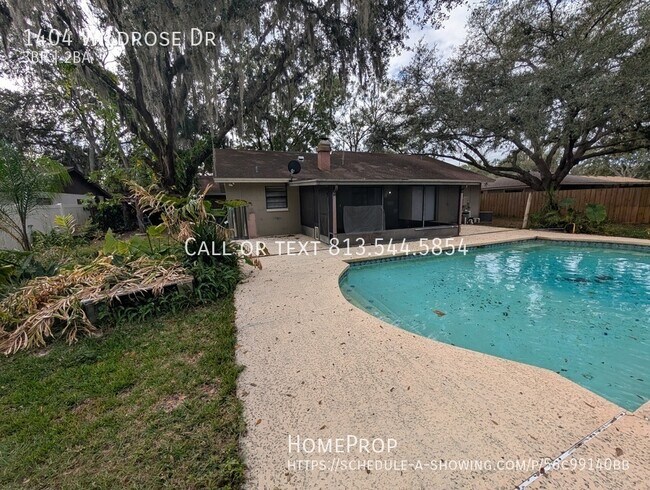 Building Photo - 1404 Wildrose Dr