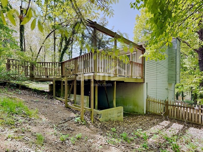 Building Photo - 4758 Jamerson Forest Cir