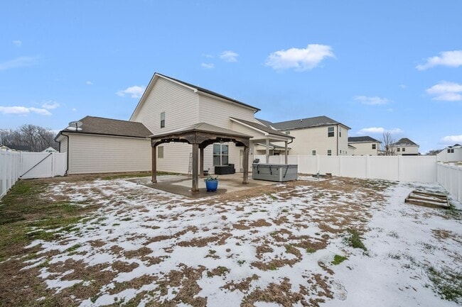 Building Photo - 3525 Darrell Dr