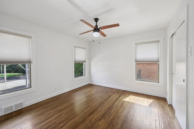 Building Photo - 9918 Coldwater Cir