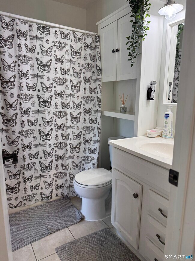 Building Photo - 103 Peddlers Dr