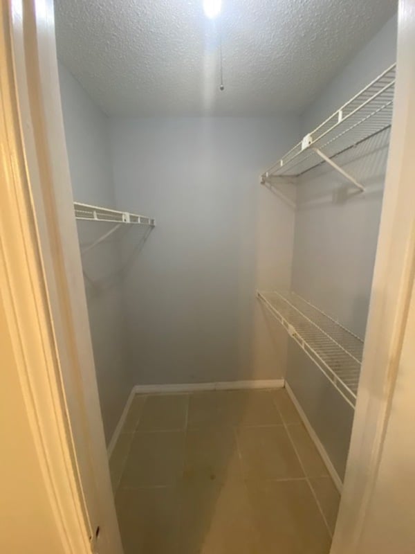 Building Photo - 2591 Malibu Cir