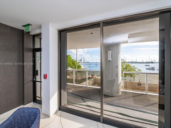 Building Photo - 9 Island Ave