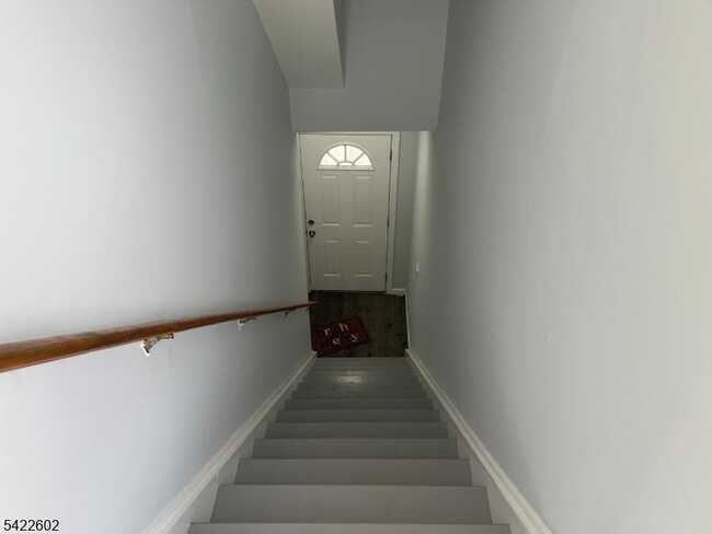 Building Photo - 389 Myrtle Ave