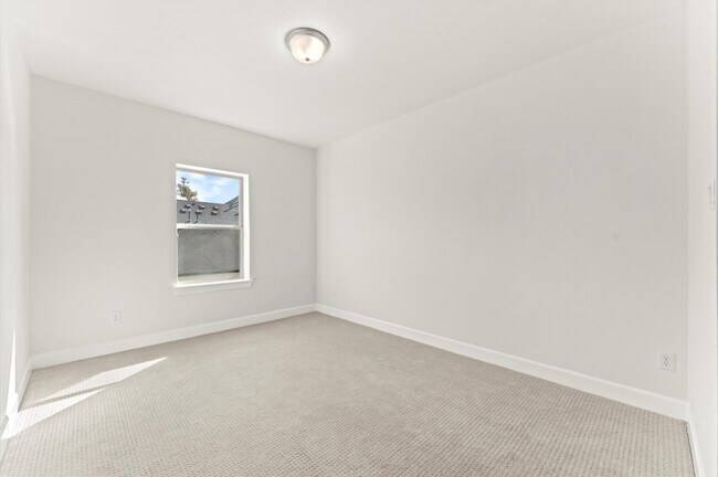 Building Photo - 9606 Pink Blossom Ct