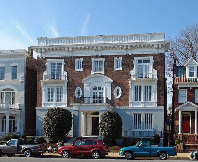 2215 Monument Ave 2215 Monument Ave Richmond VA 23220 Apartment Finder