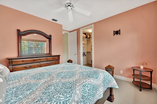 Building Photo - 546 NW 118th Terrace