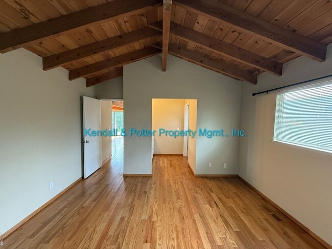Building Photo - Spacious and Bright 3BR 2BA Seacliff Home - Close to the Beach!