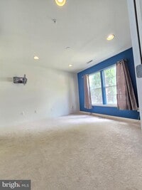 Building Photo - 5033 Kemsley Rd