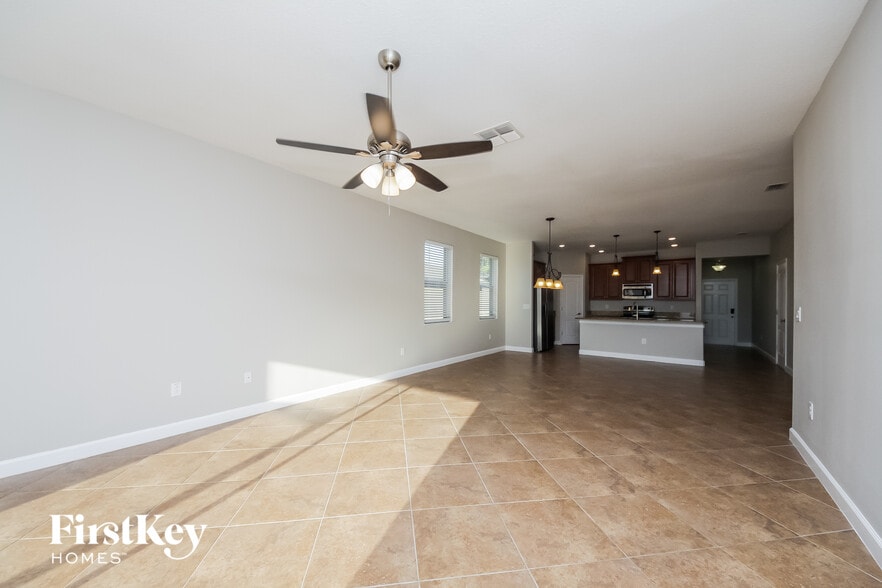 Building Photo - 1958 Pantheon Dr