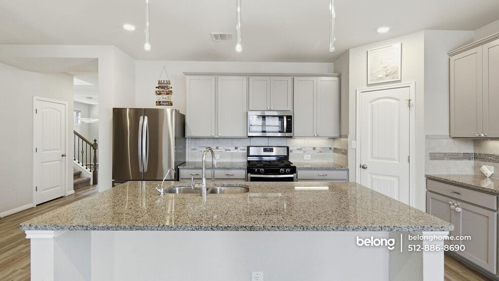 Building Photo - 2408 Hat Bender Lp