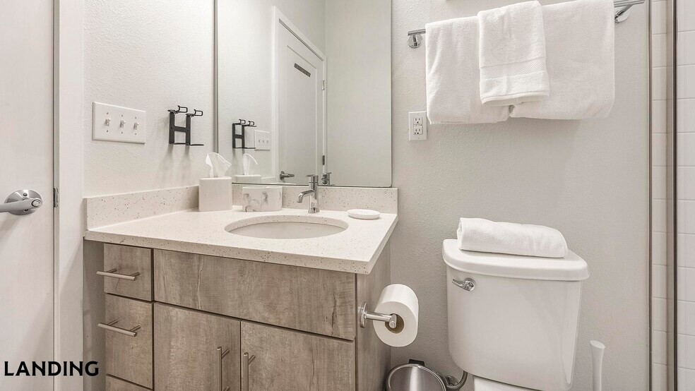 Building Photo - 3022 Zuni St