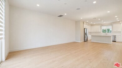 Building Photo - 1784 Lychee St