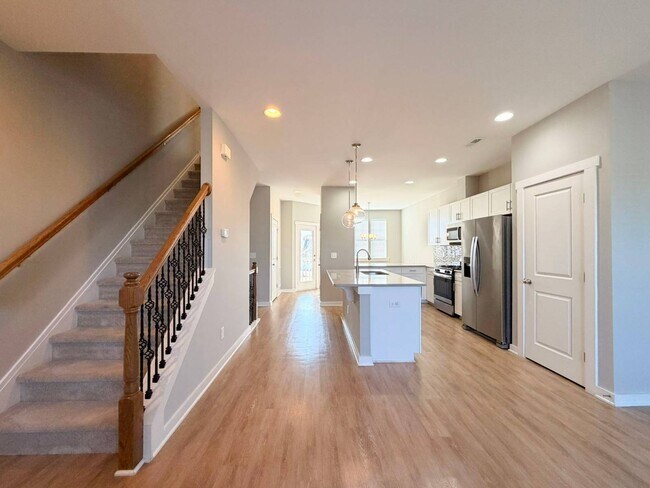 Building Photo - 6623 Perry Creek Rd