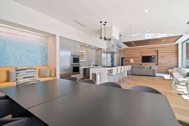 Building Photo - 1734 W El Camino Real