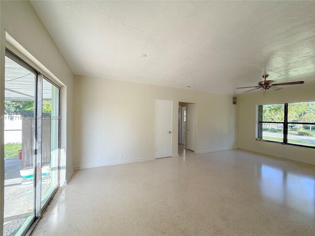 Building Photo - 1141 NE 154th Terrace