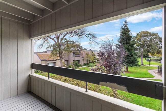 Building Photo - 3508 Savana Ln