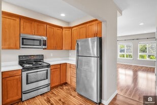 Building Photo - 4841 S Chicago St