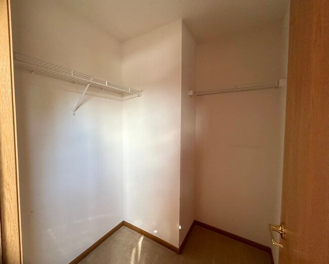 Building Photo - 430 Cunat Blvd
