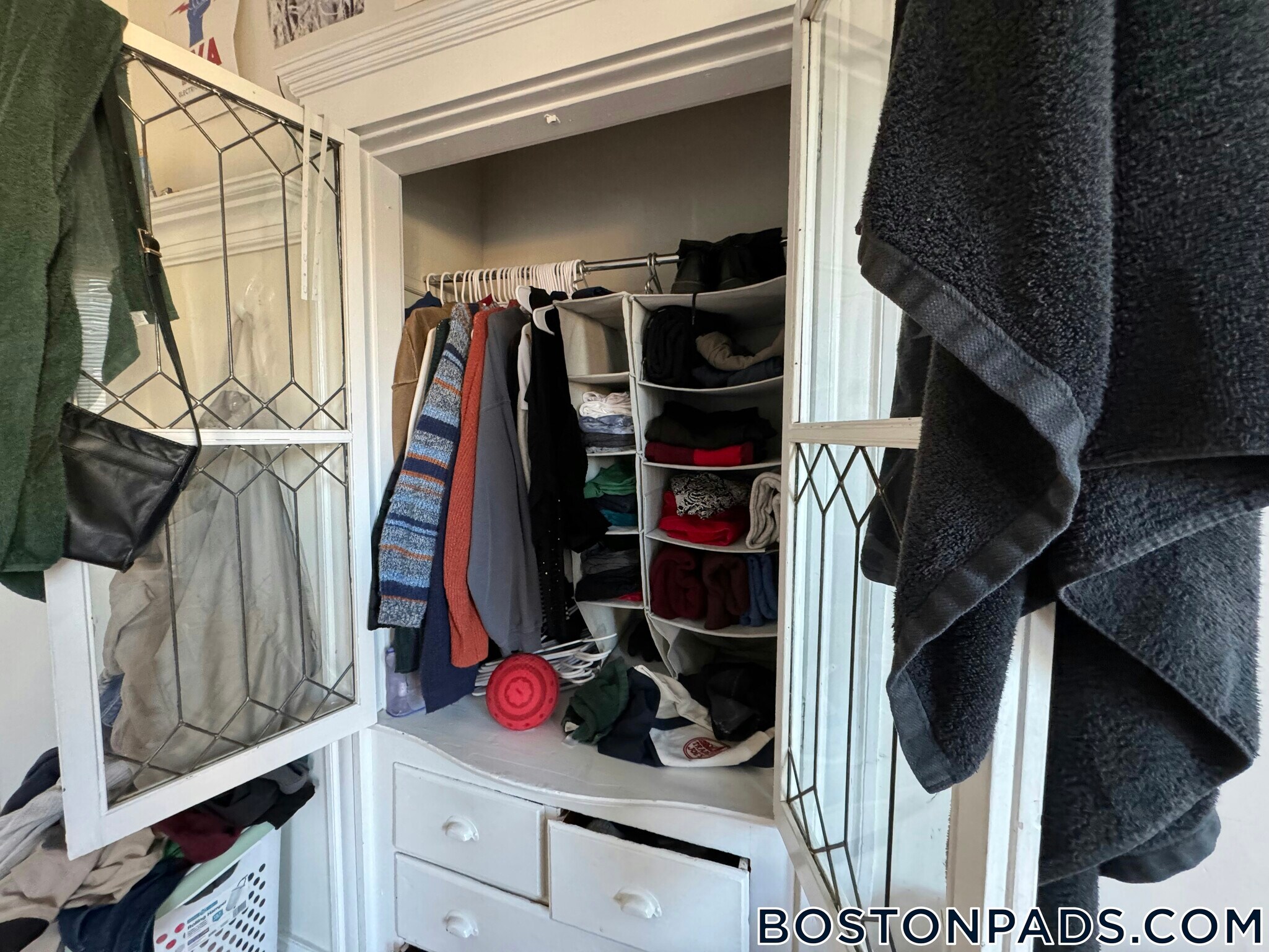 Building Photo - 5 Harvard Terrace