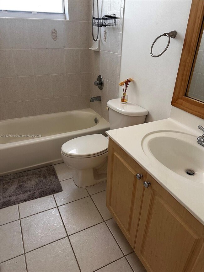 Building Photo - 5060 SW 159th Ave