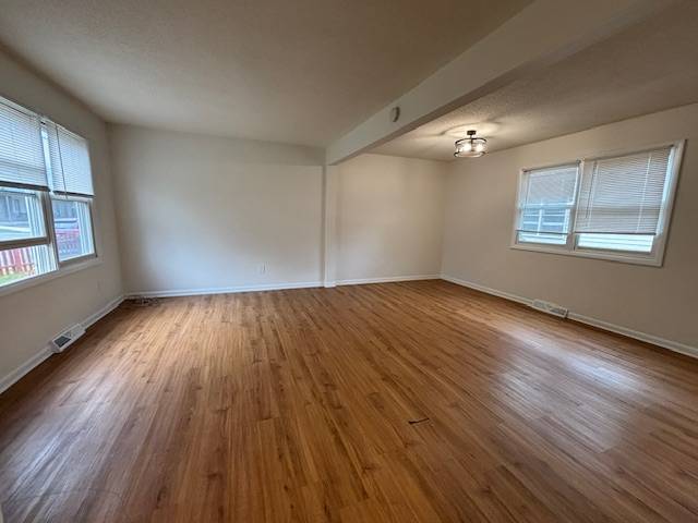 Building Photo - 1824 Albany St