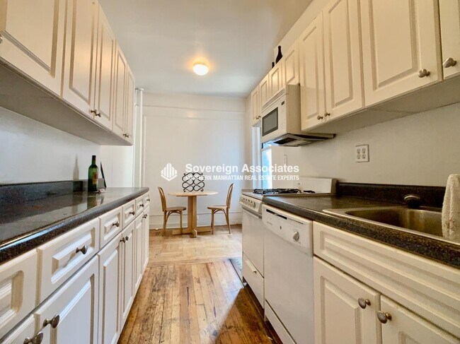 Floorplan - Hudson Towers