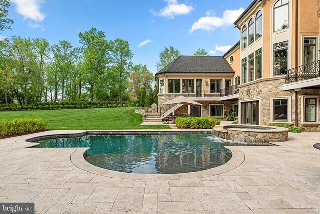 Building Photo - 840 Childs Point Rd