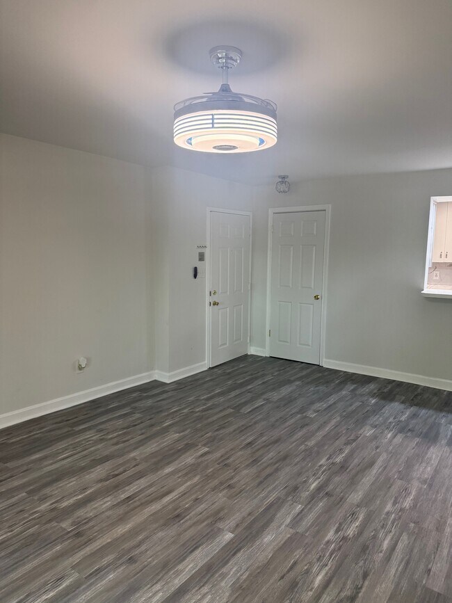 Building Photo - 13700 Modrad Way