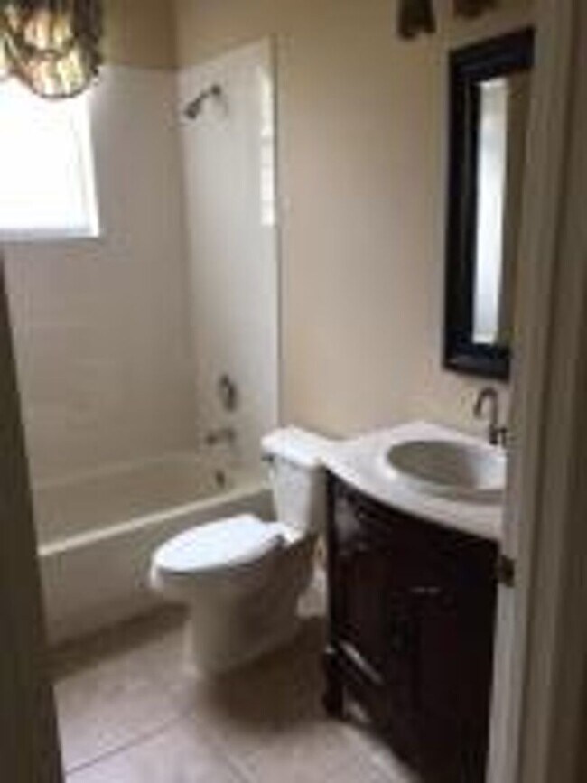 Building Photo - 11181 Osprey Isles Blvd