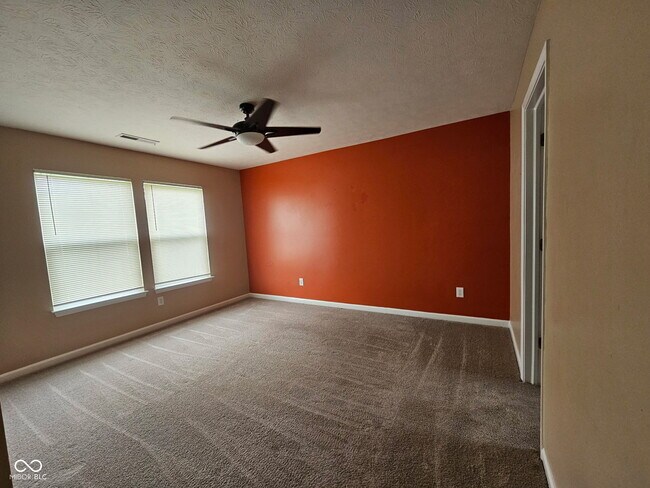 Building Photo - 4085 Lassen Ln