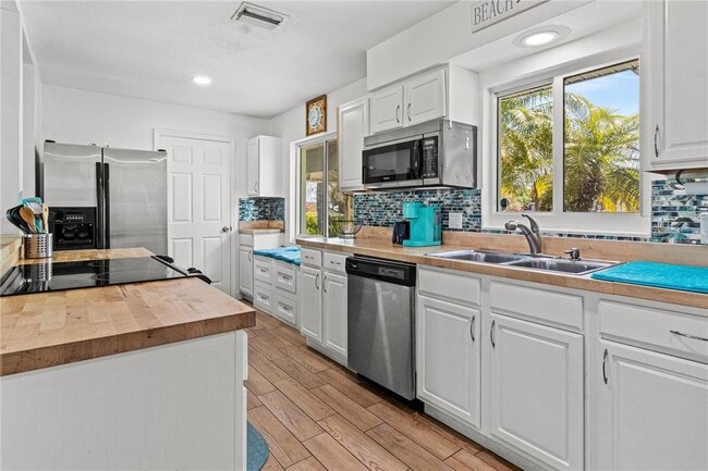 Building Photo - 604 Spencer Ave