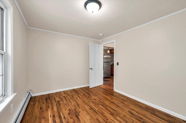 Building Photo - 24 Rose Park Ave