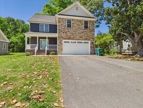 Building Photo - 1700 Dinwiddie Ave