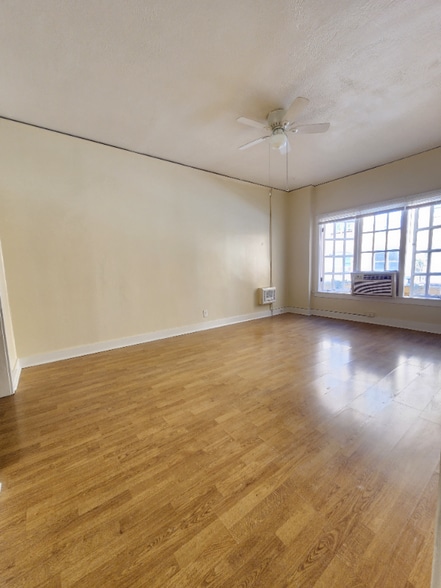 Building Photo - 1825 Ivar Ave