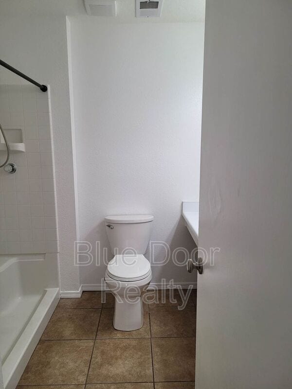 Building Photo - 3441 Martin Meadows Dr NE