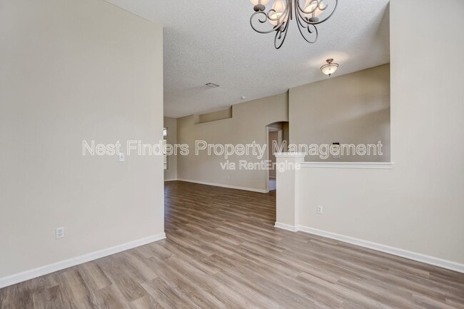Building Photo - 749 Grand Parke Dr
