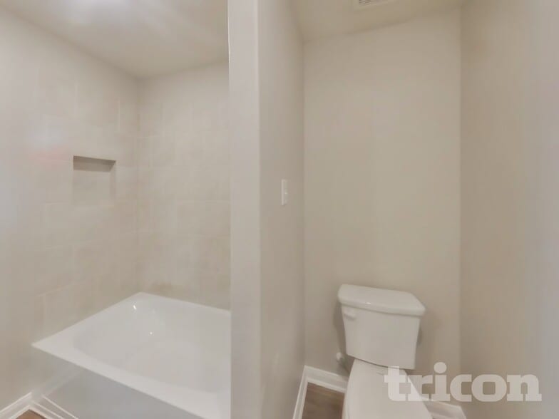 Building Photo - 11750 Davalos Ln