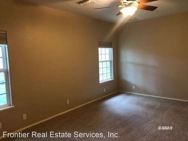 Building Photo - 4 br, 2 bath House - Place 416 Abigail St