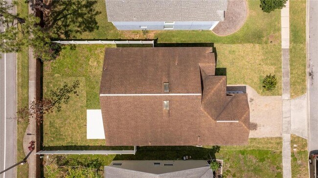 Building Photo - 2218 Newt St