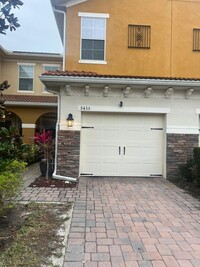 Building Photo - Beautiful 3 Bed 2.5 Bath Home for Rent in ...