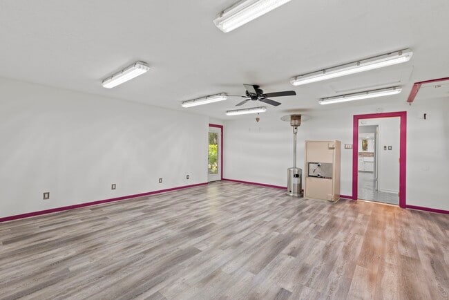 Building Photo - 8318 Everleaf Dr