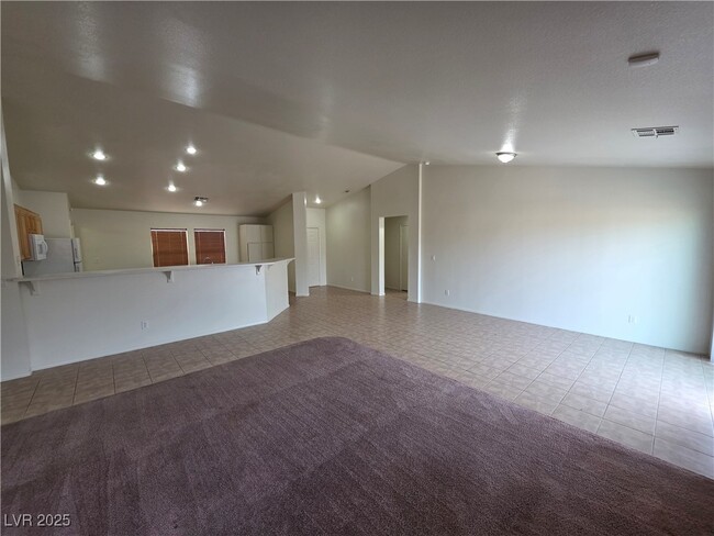 Building Photo - 1083 Sterling Peak St