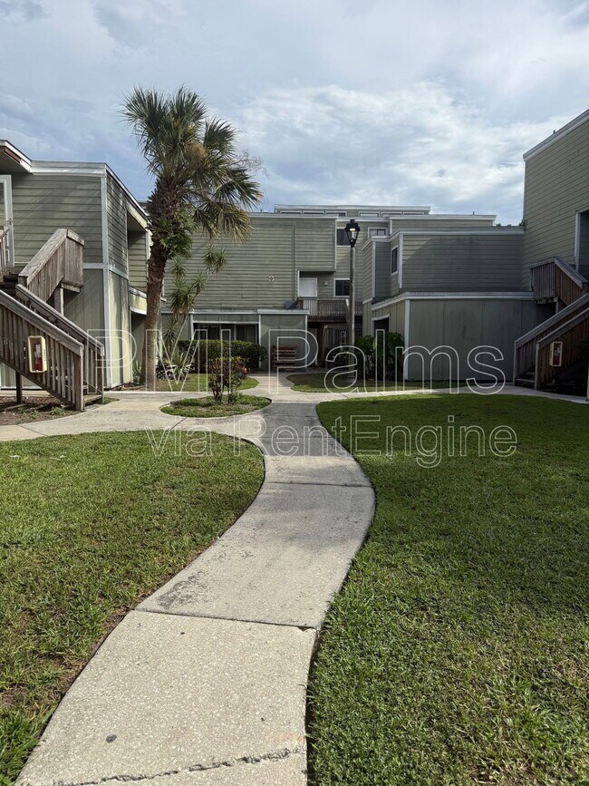 Primary Photo - 194 Scottsdale Square