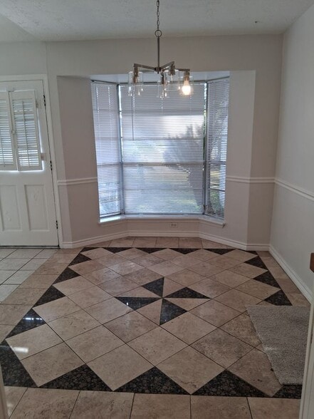 Building Photo - 7515 Brush Wood Dr