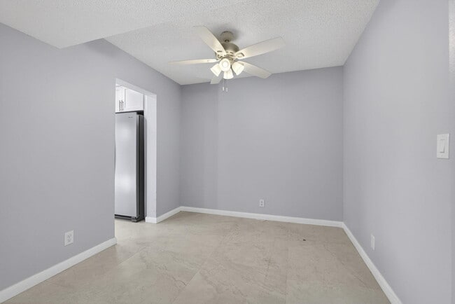 Building Photo - 3590 Via Poinciana
