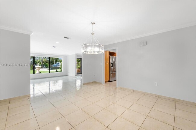 Building Photo - 9255 SW 108th St
