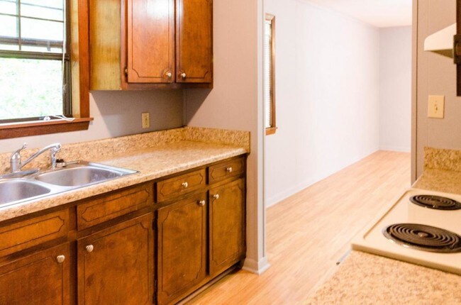 Building Photo - 157 Kentucky Cir