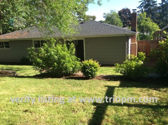 Building Photo - 195 E. 39th. Avenue