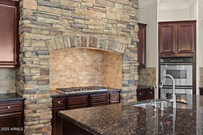 Building Photo - 3410 E Vallejo Ct